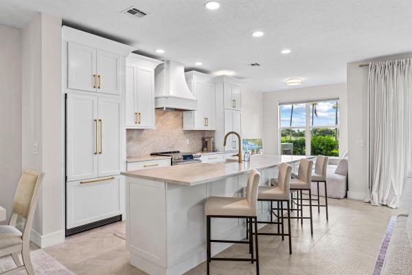 Centra Blue Lake Townhomes, 1570 NW 48th Pl, Boca Raton, Florida 33431, image 3