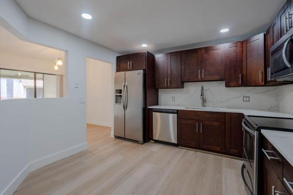 Coach Houses Of Town Place, 5710 Coach House Cir #G, Boca Raton, Florida 33486, image 2