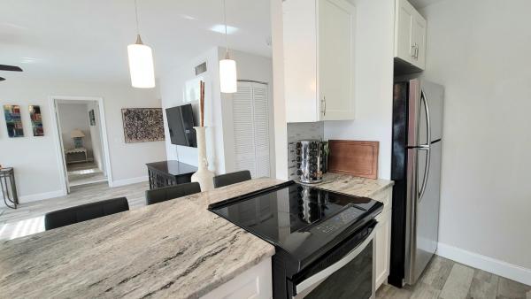 Beverly Boynton, 115 SW 1st Ave #10, Boynton Beach, Florida 33435, image 2