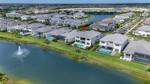 Apex At Avenir, 9931 Migration Pt, Palm Beach Gardens, Florida 33412, image 2