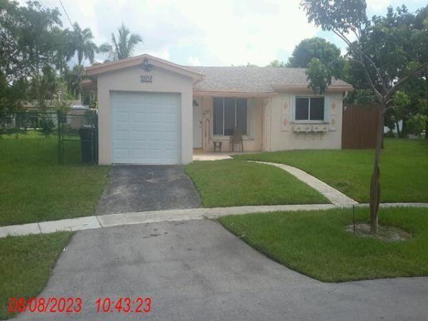 North Gate Estates, 3801 NW 36th St, Lauderdale Lakes, Florida 33309, image 1