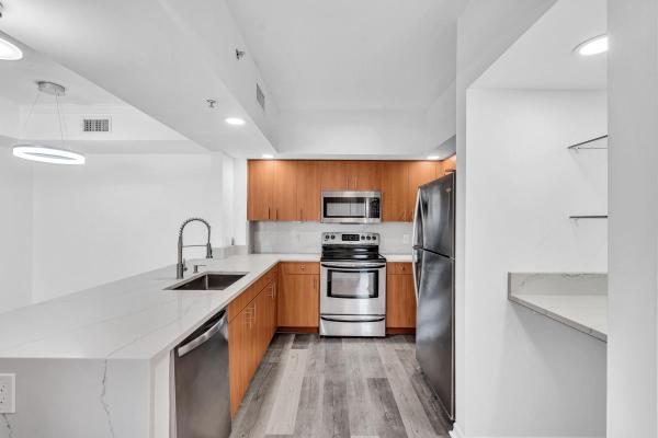 The Waverly At Las Olas, 110 N Federal Hwy #1113, Fort Lauderdale, Florida 33301, image 2