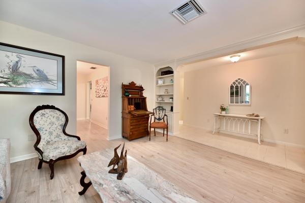 The Southend, 129 Alhambra Pl, West Palm Beach, Florida 33405, image 3