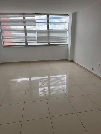1301 NE Miami Gardens Dr #605W, Unincorporated Dade County, Florida 33179, image 1