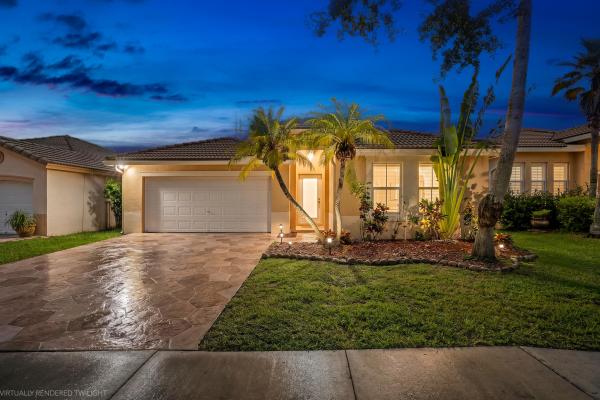 Royal Palm, 376 E Royal Cove Cir, Davie, Florida 33325, image 1
