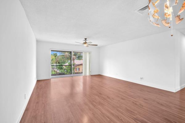 The Villager, 8900 W Sample Rd #204, Coral Springs, Florida 33065, image 3
