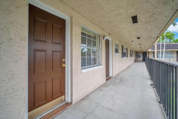 The Villager, 8900 W Sample Rd #204, Coral Springs, Florida 33065, image 1