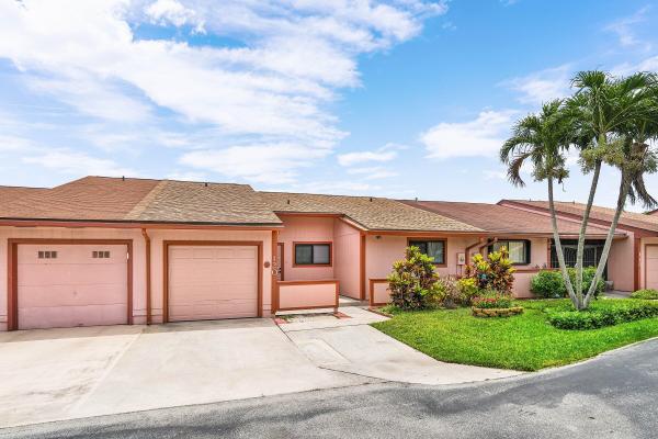 Boynton Lakes 3, 120 Mayfair Ln, Boynton Beach, Florida 33426, image 1