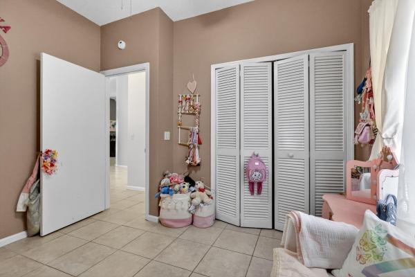Foxhall, 5291 Fox Trce, West Palm Beach, Florida 33417, image 2