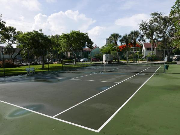 City View Townhomes, 227 City View Dr, Fort Lauderdale, Florida 33311, image 2