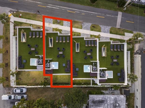 Pompano By The Sea, 1002 N Riverside Dr, Pompano Beach, Florida 33062, image 2