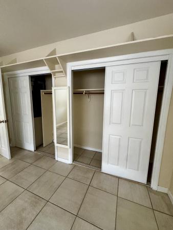 Chatham Hills, 2824 N Dixie Hwy, Boca Raton, Florida 33431, image 1