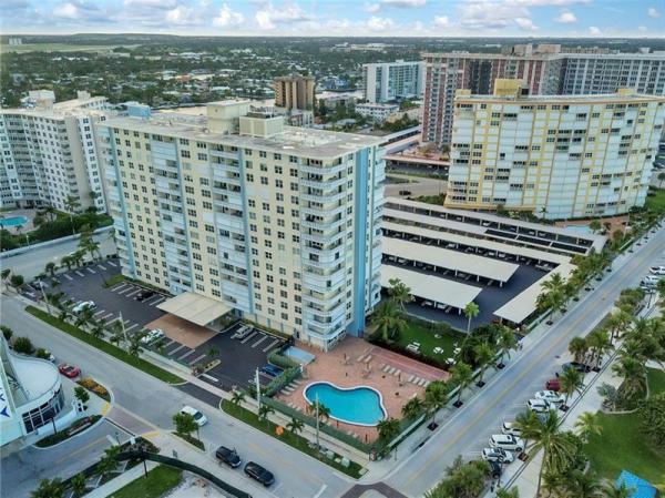 Jamaica House Apartments, 305 N Pompano Beach Blvd #606, Pompano Beach, Florida 33062, image 2