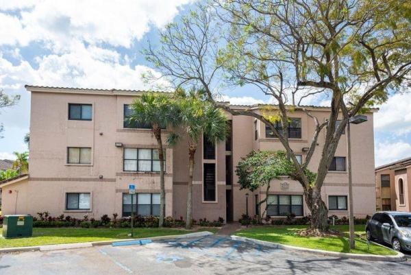 Sundance At Davie, 2906 S University Dr #10104, Davie, Florida 33328, image 2