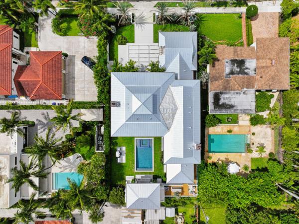 Worth Court, 125 Worth Ct N, West Palm Beach, Florida 33405, image 3