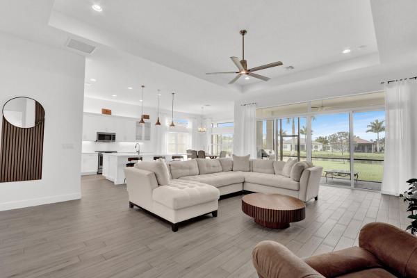 Valencia Sound, 9939 Great Barrier Trl, Boynton Beach, Florida 33473, image 2