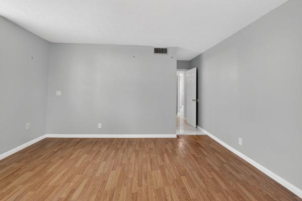 Deauville Village, 14701 Cumberland Dr #2080, Delray Beach, Florida 33446, image 2