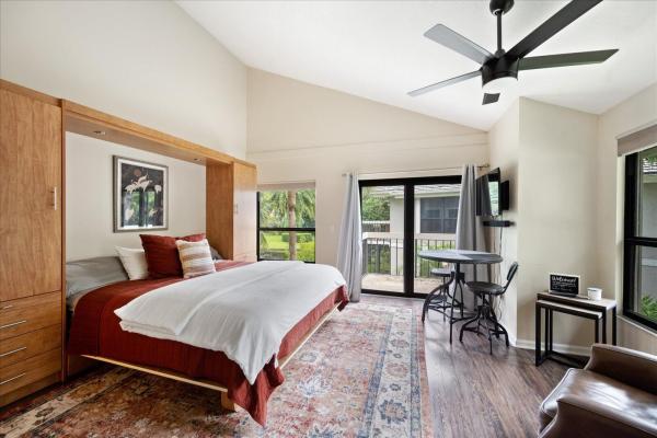 Tennis Lodges, 11863 Wimbledon Cir #538, Wellington, Florida 33414, image 2