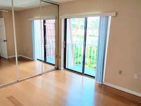 Waterside Luxury Townhomes, 707 Mill Valley Pl, West Palm Beach, Florida 33409, image 1