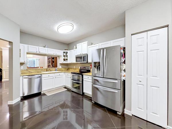 Mizner Pointe Of Boca Via Ancho, 8279 Via Leonessa, Boca Raton, Florida 33433, image 2