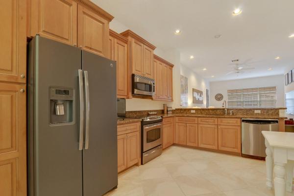 Cielo Townhomes, 4711 Artesa Way E, Palm Beach Gardens, Florida 33418, image 1