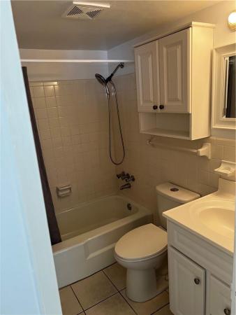 Canadian Ocean Breeze, 701 Pine Dr #204, Pompano Beach, Florida 33060, image 3
