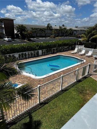 Canadian Ocean Breeze, 701 Pine Dr #204, Pompano Beach, Florida 33060, image 2