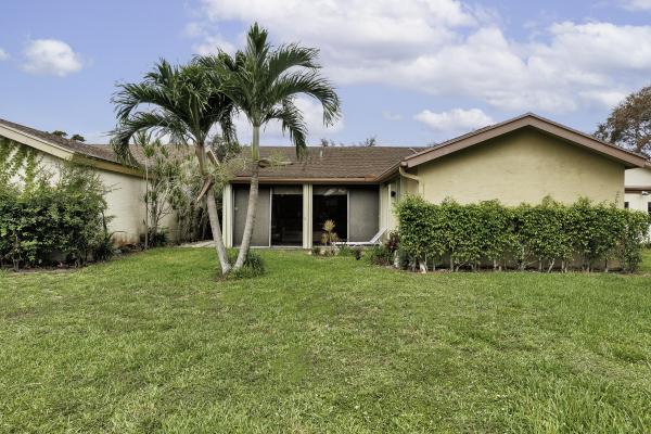 Sawgrass Village 1, 4512 Cordia Cir, Coconut Creek, Florida 33066, image 1