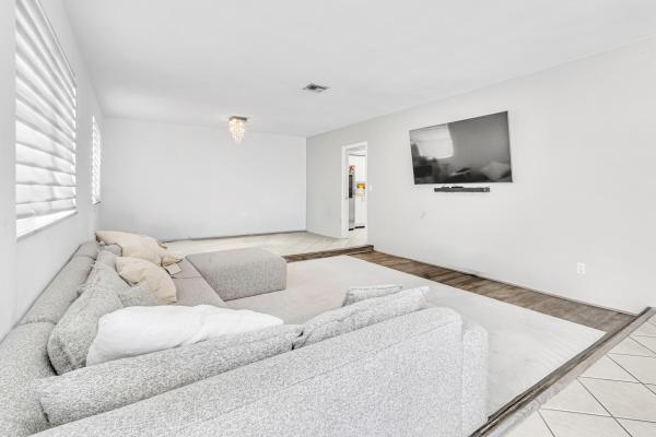 Hollywood Hills, 2200 N 47th Ave, Hollywood, Florida 33021, image 2