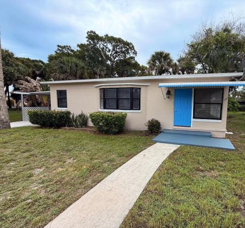 Pinewood, 1010 Mayflower Rd, Fort Pierce, Florida 34950, image 1
