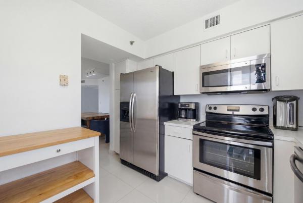 Parc Central Aventura East, 3300 NE 192nd St #1201, Aventura, Florida 33180, image 3