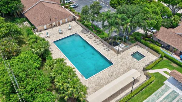 Eastgate At Whisper Walk, 8128 Summerbreeze Ln, Boca Raton, Florida 33496, image 3