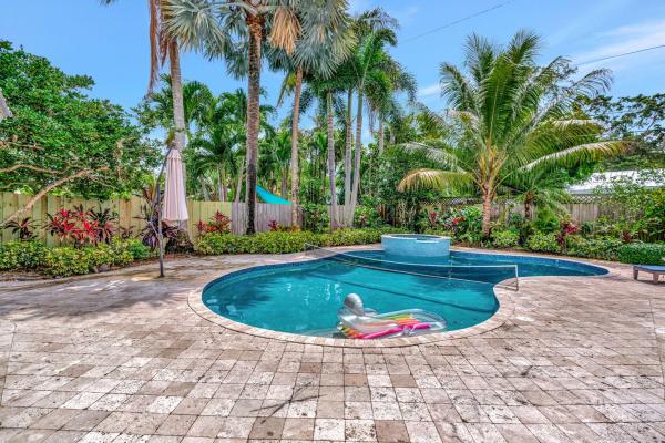 Holly Lane Park, 2436 Holly Ln, Palm Beach Gardens, Florida 33410, image 2