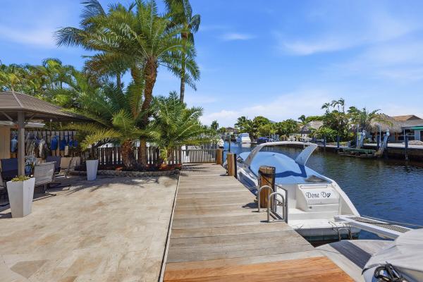 Snug Harbor, 390 SE 12th Ave, Pompano Beach, Florida 33060, image 3