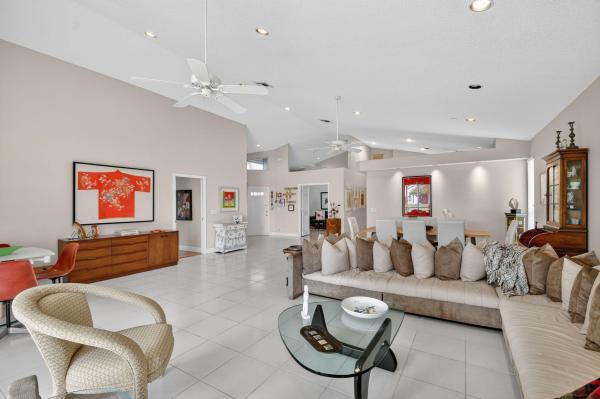 Hampton Fairways At Indian Spring, 6400 Three Lakes Ln, Boynton Beach, Florida 33437, image 3