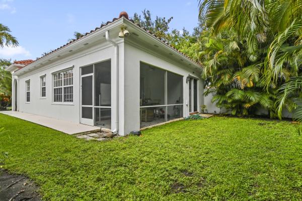 Hammock Reserve, 4766 Valencia Dr, Delray Beach, Florida 33445, image 2