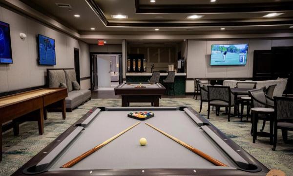 Boca Woods Country Club, 10875 Boca Woods Ln, Boca Raton, Florida 33428, image 1