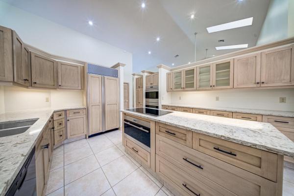 Pinewood Of Wellington, 13406 Doubletree Cir, Wellington, Florida 33414, image 1