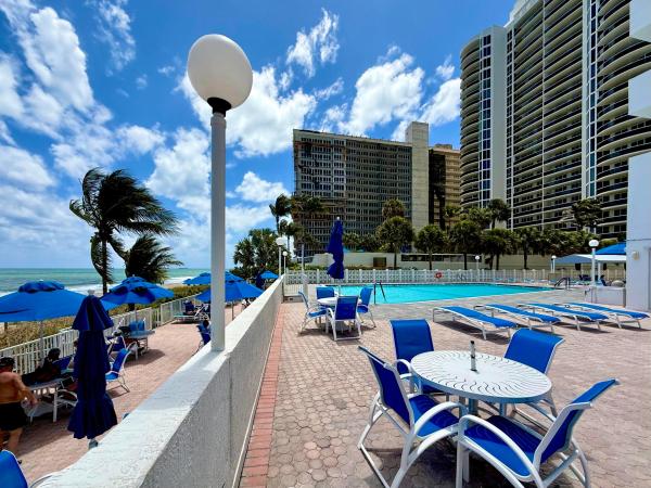 Galt Towers, 4250 Galt Ocean Dr #14T, Fort Lauderdale, Florida 33308, image 2