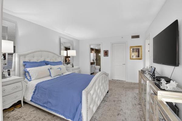 Lakewood Midrise At Boca West Country Club, 7738 Lakeside Blvd #334, Boca Raton, Florida 33434, image 1