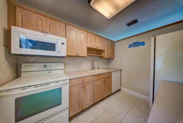 North Palm Beach Village, 648 Eastwind Dr, North Palm Beach, Florida 33408, image 3
