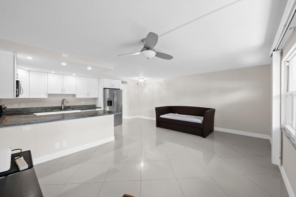 Antigua Village, 2503 Antigua Ter #E1, Coconut Creek, Florida 33066, image 1