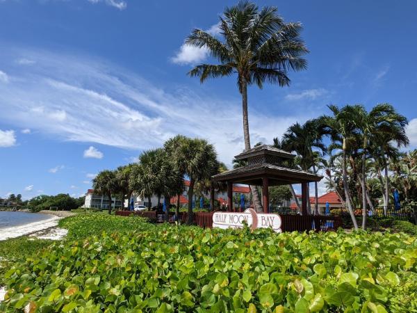 Half Moon Bay, 105 Half Moon Cir #F2, Hypoluxo, Florida 33462, image 3