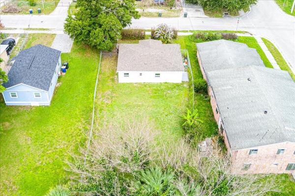 Sunny Acres, 1110 N 22nd St, Fort Pierce, Florida 34950, image 1