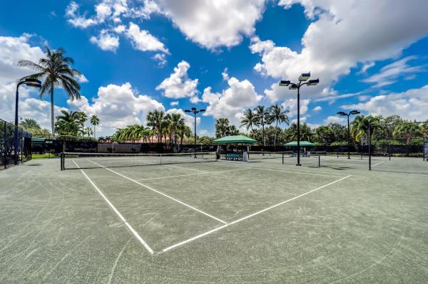 VillageWalk Of Wellington, 8178 Montserrat Pl, Wellington, Florida 33414, image 2