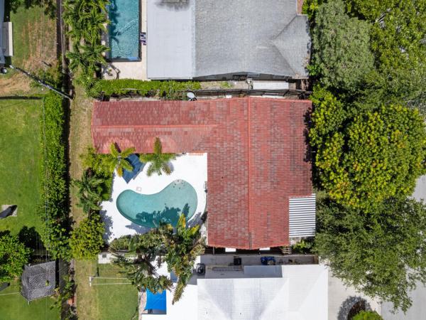 1615 N Lakeside Dr, Lake Worth, Florida 33460, image 2