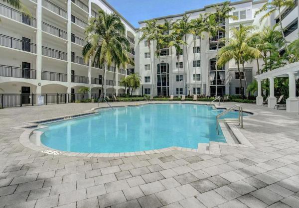Vizcaya Lakes, 1660 Renaissance Commons Blvd #2424, Boynton Beach, Florida 33426, image 1