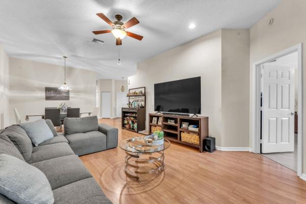 Mizner Pointe Of Boca Via Ancho, 8385 Via Serena, Boca Raton, Florida 33433, image 3