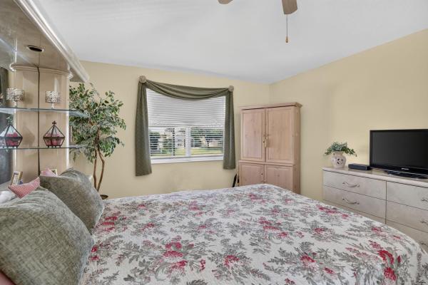 Encantada, 19425 SW 15th St, Pembroke Pines, Florida 33029, image 3