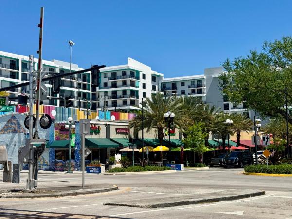 Hollywood Station, 140 S Dixie Hwy #813, Hollywood, Florida 33020, image 3